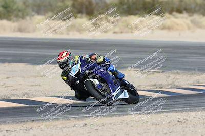 media/Dec-07-2025-CVMA (Sun) [[3e7d2de5dc]]/Race 8-Middleweight Shootout/